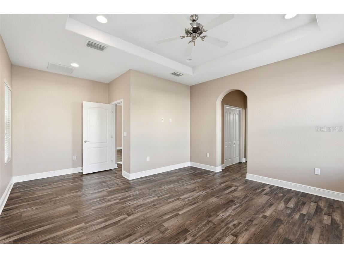 2506 W Ivy Street Tampa FL 33607 TB8438977 image17