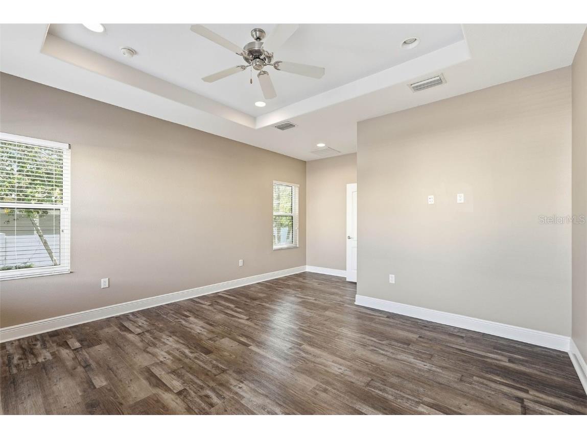 2506 W Ivy Street Tampa FL 33607 TB8438977 image19