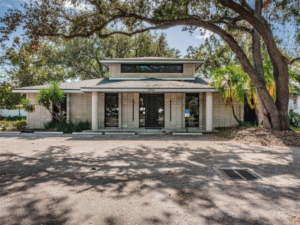 2506 W Saint Isabel Street Tampa FL 33607 TB8319016 image1