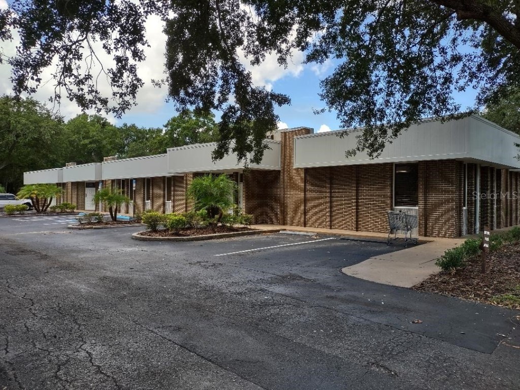 2506 W Virginia Avenue #B Tampa FL 33607 U8172788 image1