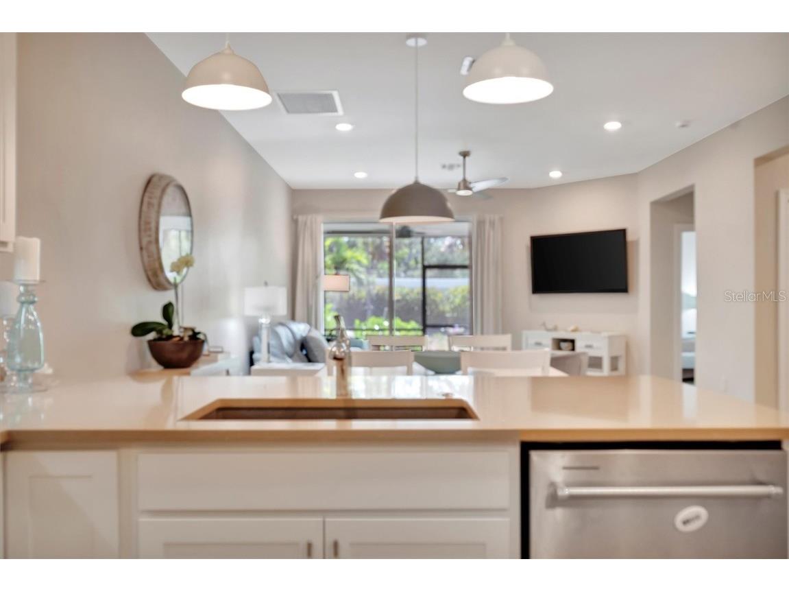 25069 Pearl Lake Circle Englewood FL 34223 N6138769 image8