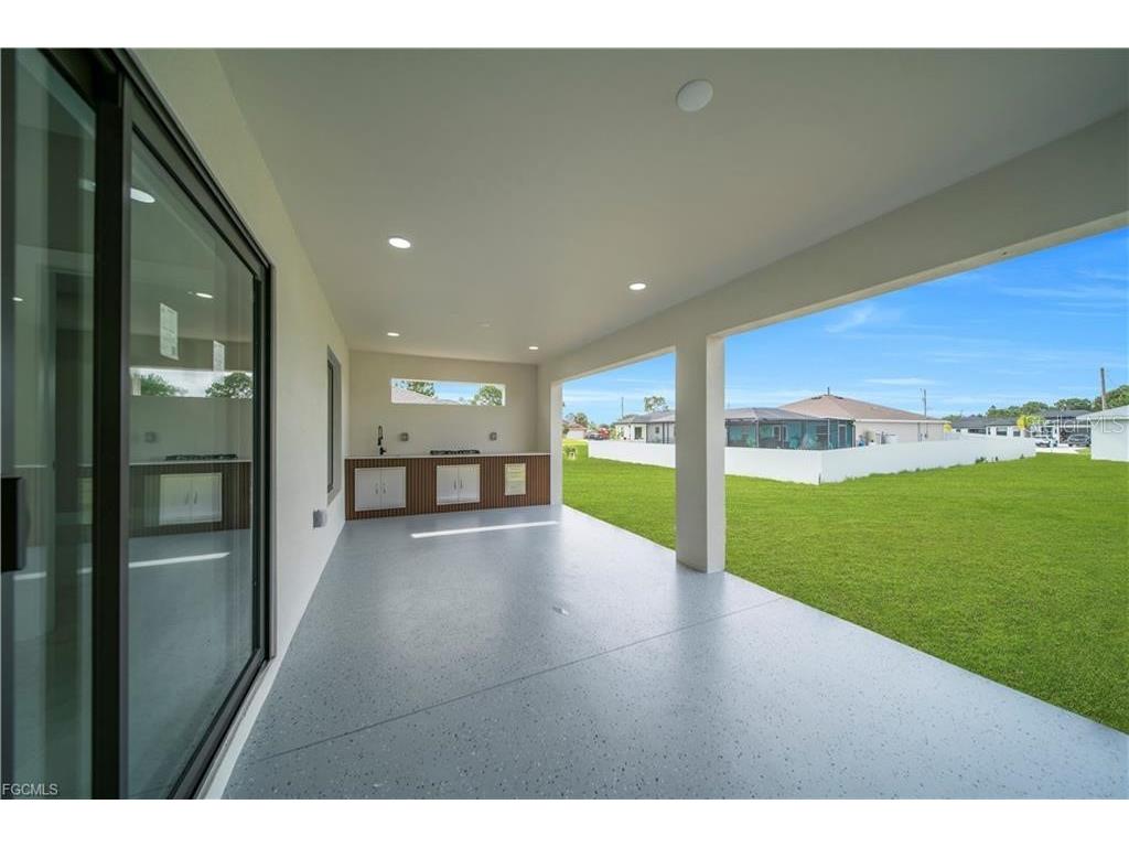 2507 39th Street SW Lehigh Acres FL 33976 A4695505 image32