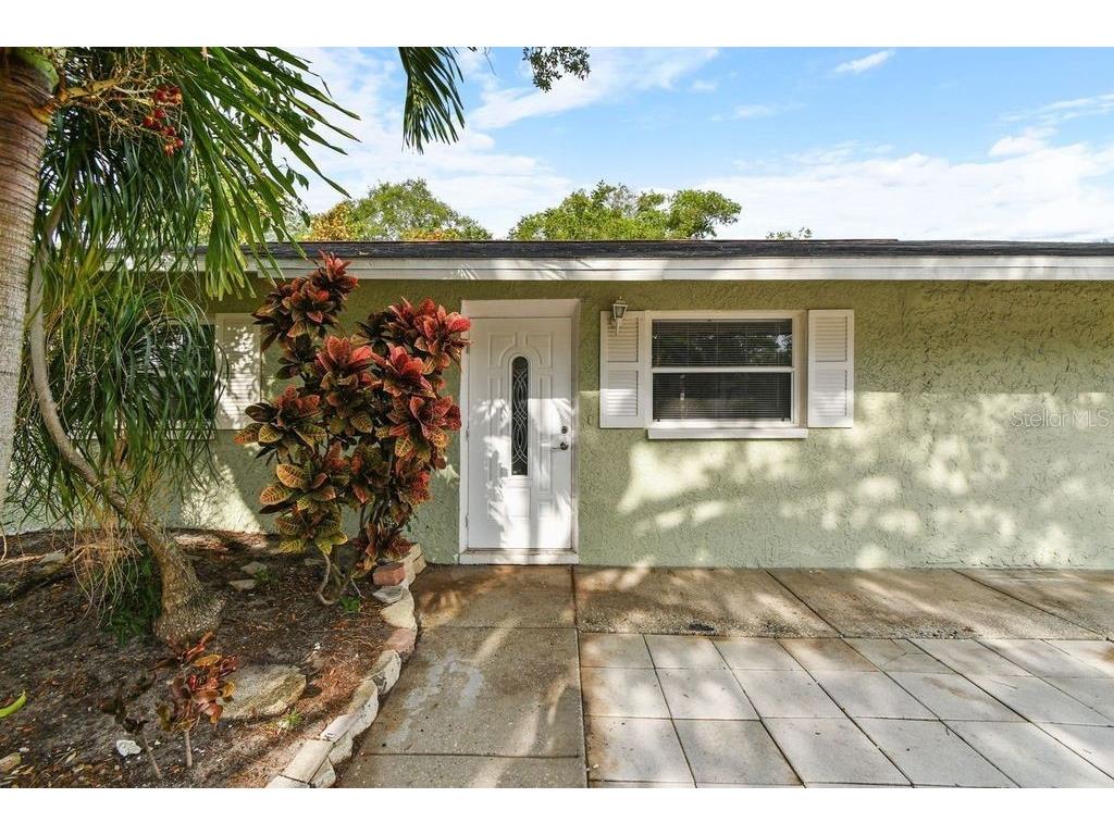 2507 49th Street S Gulfport FL 33707 TB8427776 image1