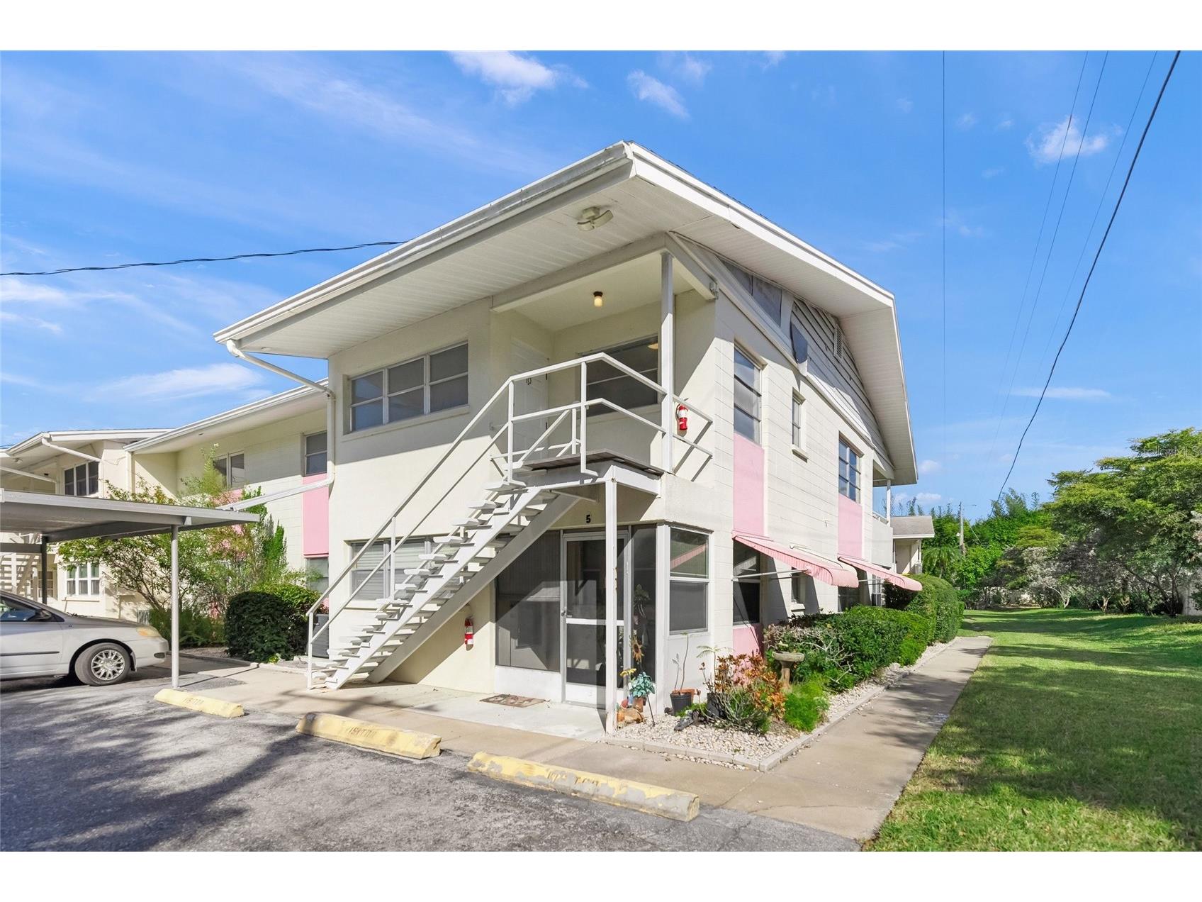 2507 Beneva Road #10 Sarasota FL 34232 A4679145 image1