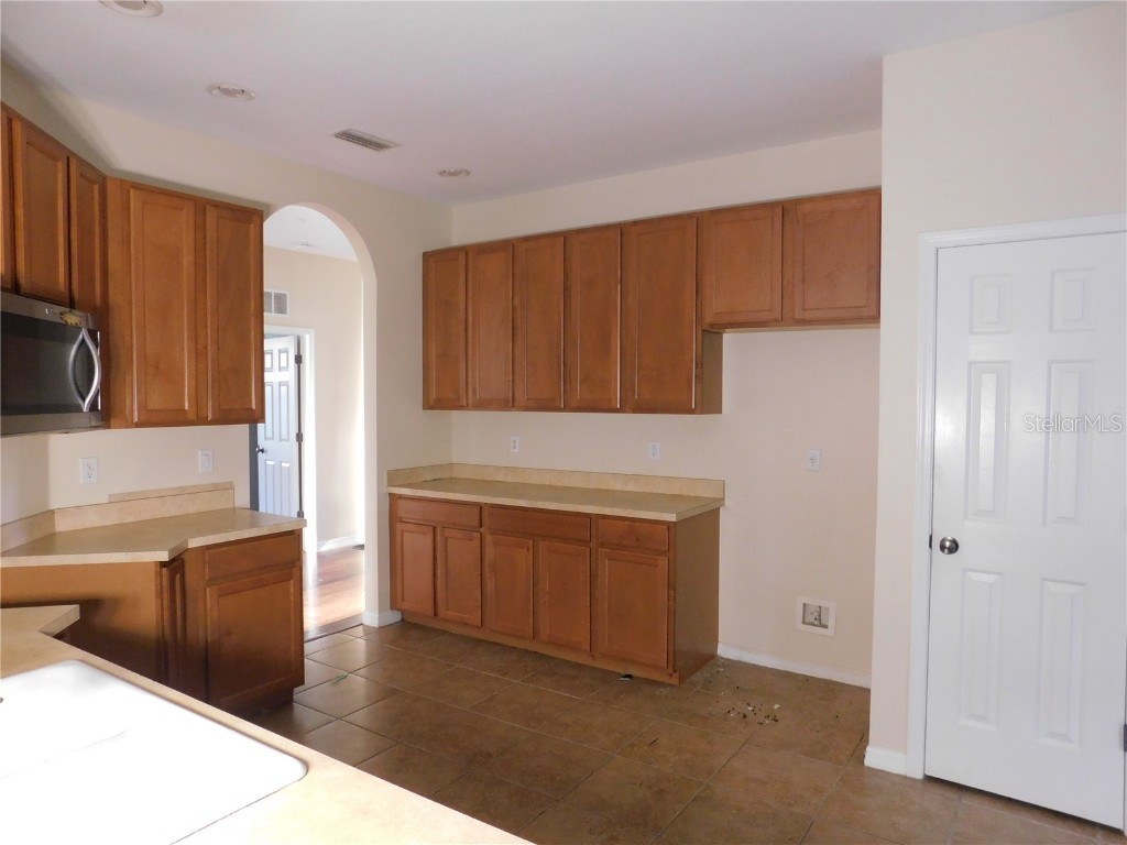 2507 Hobblebrush Drive North Port FL 34289 TB8435324 image17