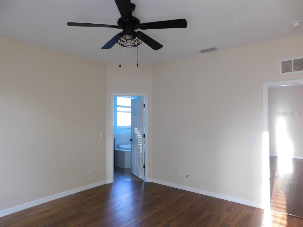 2507 Hobblebrush Drive North Port FL 34289 TB8435324 image7