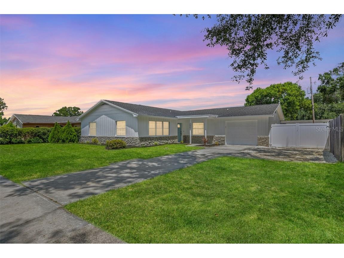 2507 Hollis Drive Tampa FL 33618 TB8419910 image1