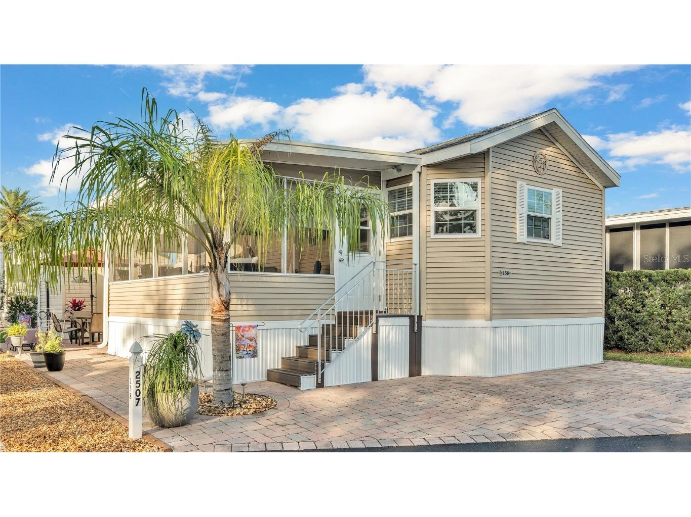 2507 Magnolia Street Clermont FL 34714 L4942137 image1