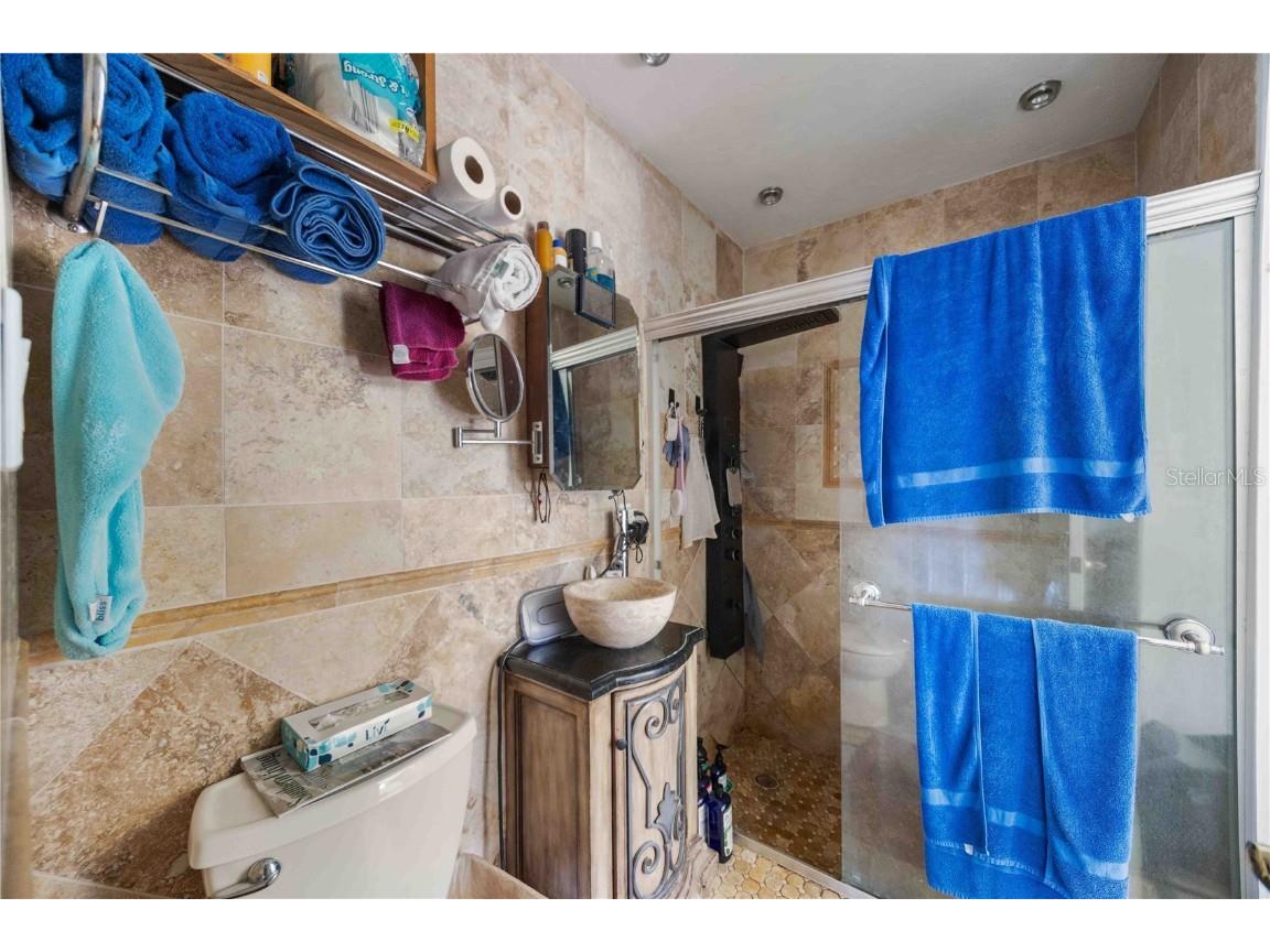 2507 Riverview Boulevard Bradenton FL 34205 - MANATEE RIVER A4666114 image6