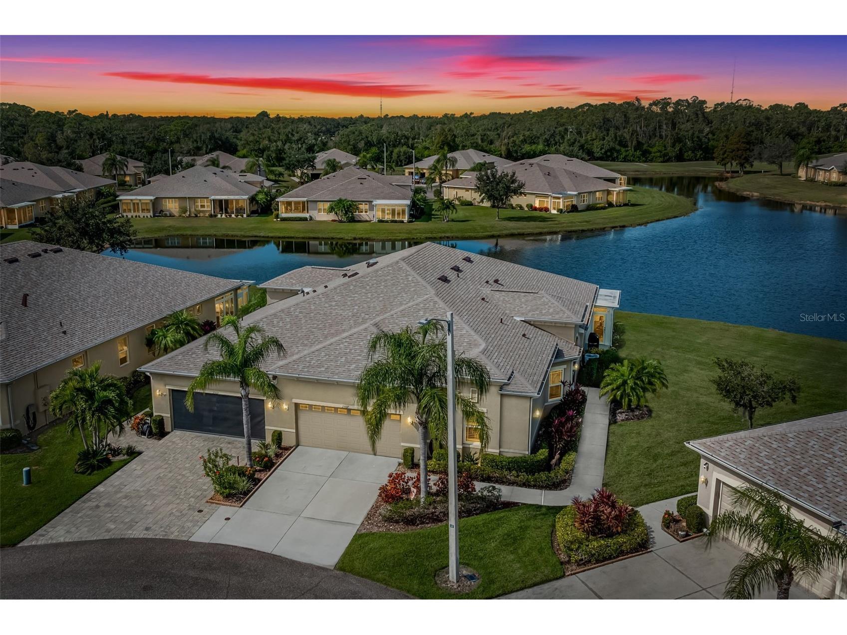 2507 Sapphire Greens Lane #32 Sun City Center FL 33573 TB8439122 image1