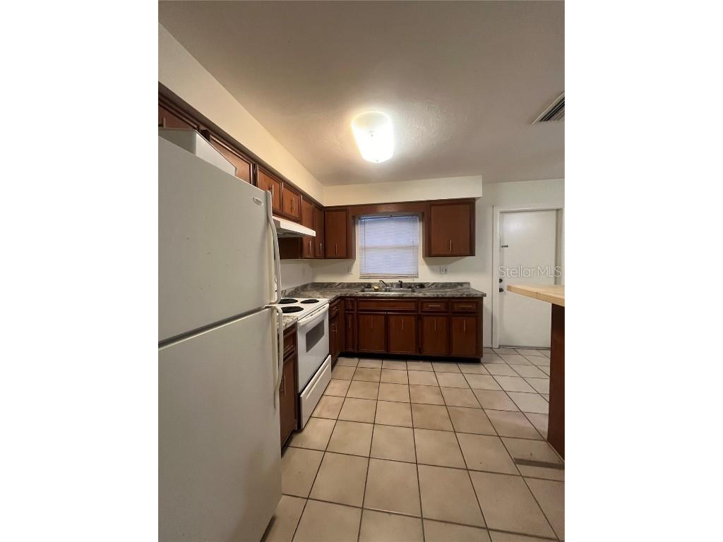 2507 Terry Lane Sarasota FL 34231 A4674329 image4