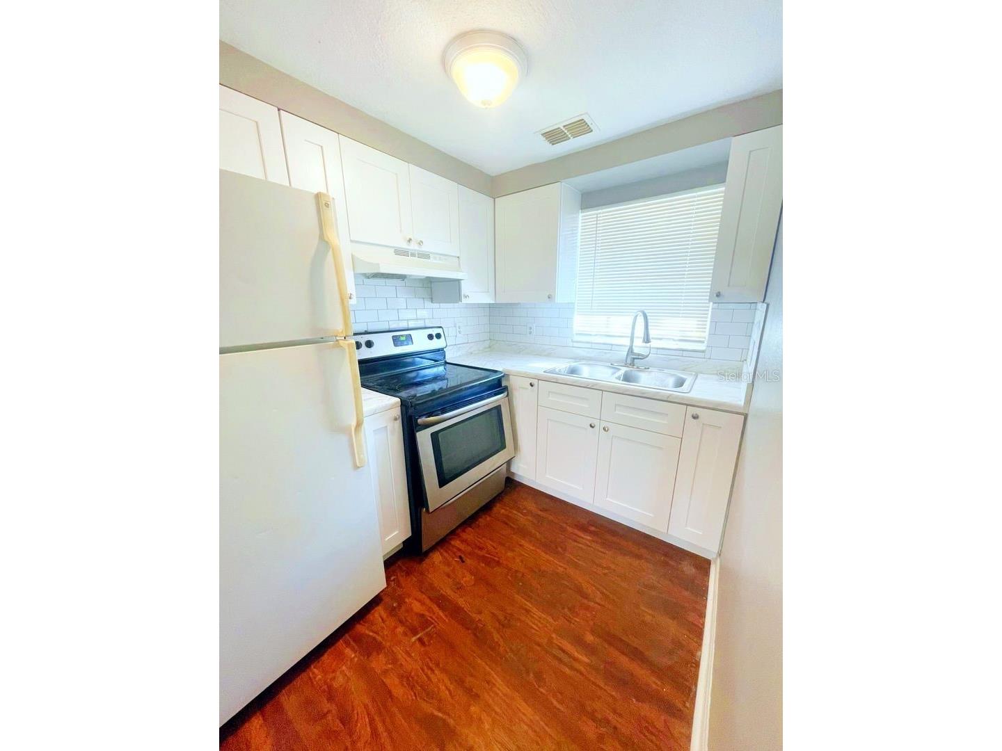 2507 W Virginia Avenue #D Tampa FL 33607 TB8454296 image3
