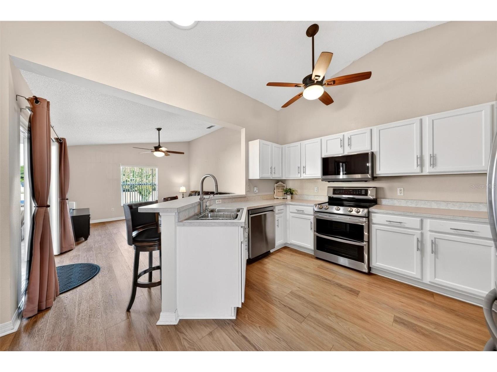 25073 Riverwalk Drive Leesburg FL 34748 G5111576 image8