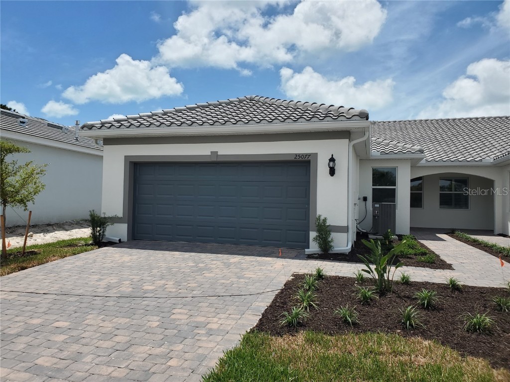 25077 Pearl Lake Circle Englewood FL 34223 J960855 image1