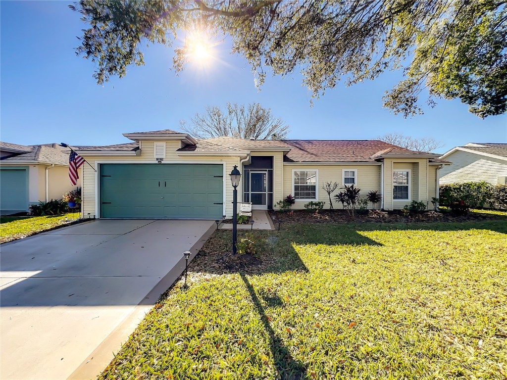 25078 Riverwalk Drive Leesburg FL 34748 G5063974 image1