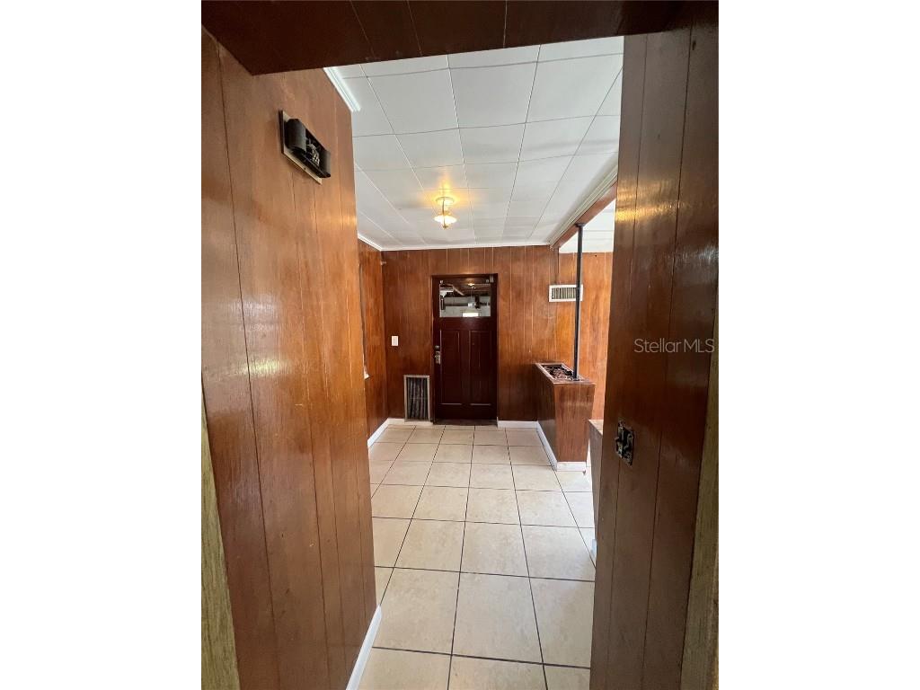 2508 50th Avenue N Saint Petersburg FL 33714 TB8334269 image30