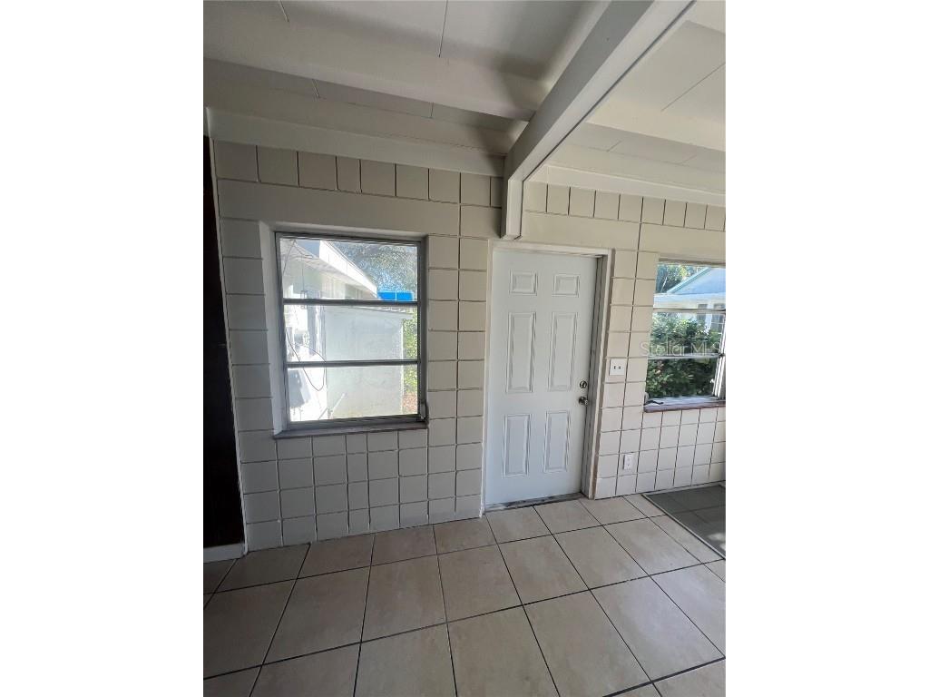 2508 50th Avenue N Saint Petersburg FL 33714 TB8334269 image37