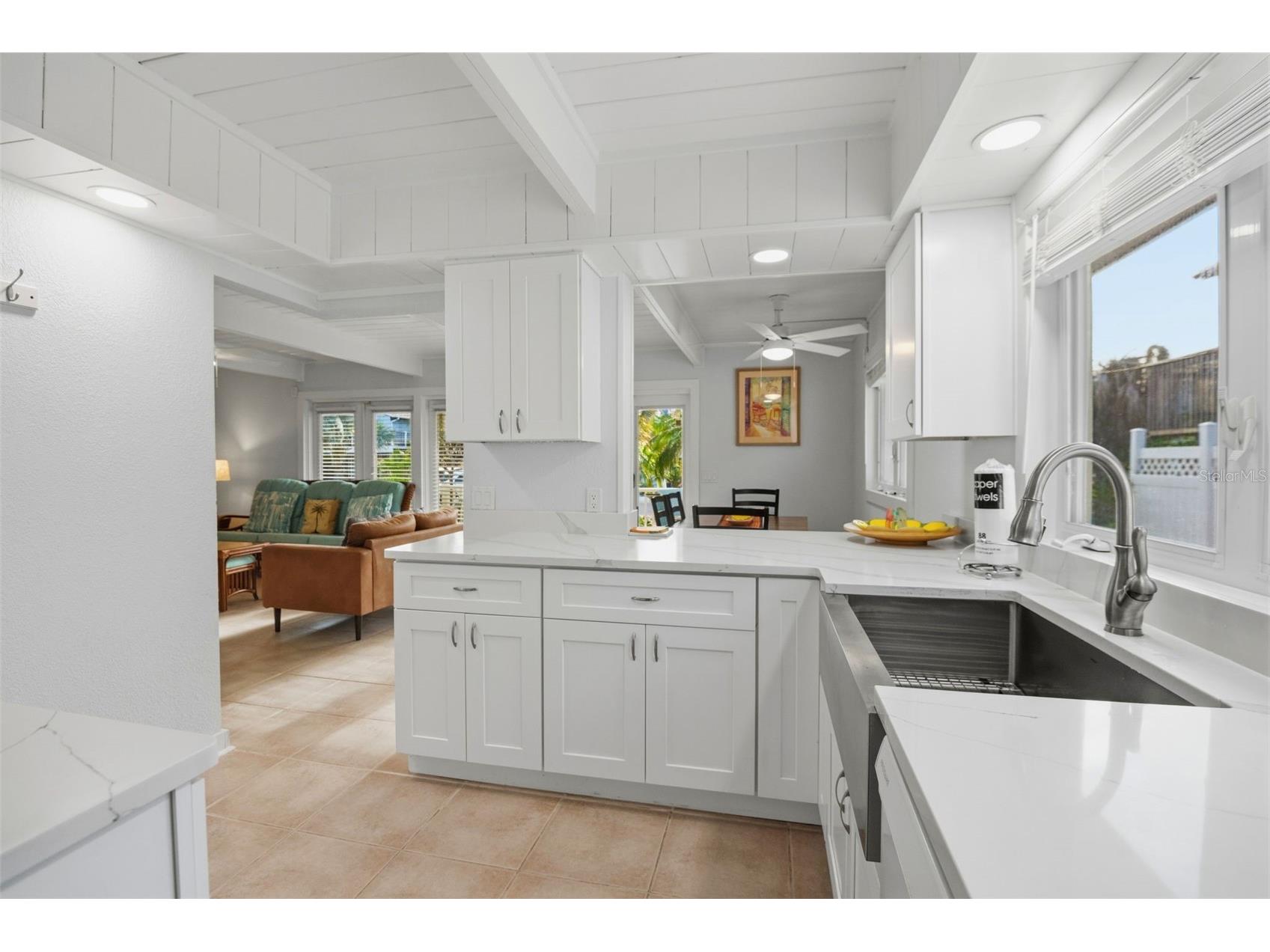 2508 Avenue B Bradenton Beach FL 34217 TB8496107 image11