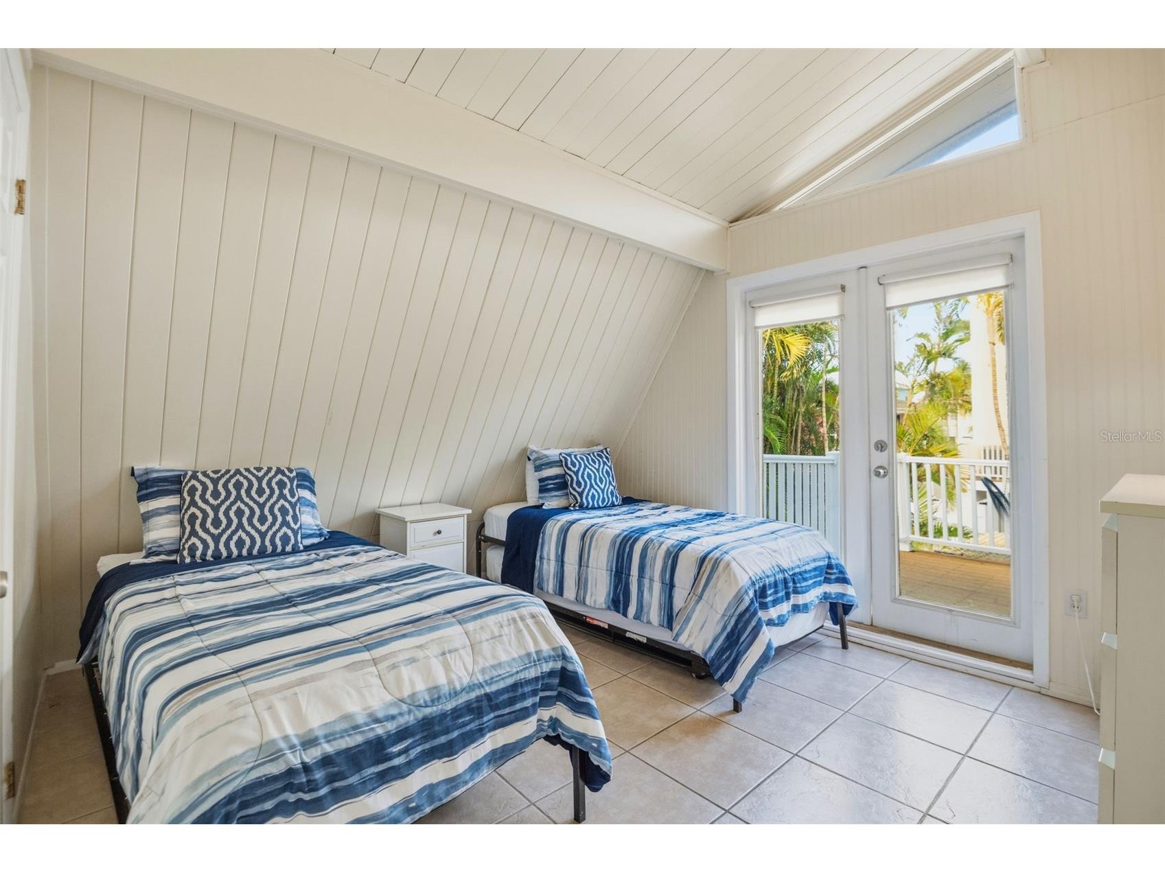 2508 Avenue B Bradenton Beach FL 34217 TB8496107 image12