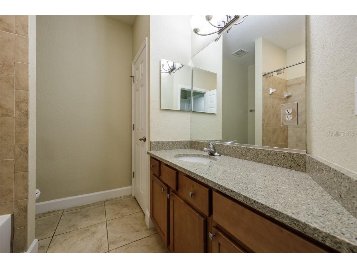 2508 SW 35th Place #Q101 Gainesville FL 32608 GC533861 image24