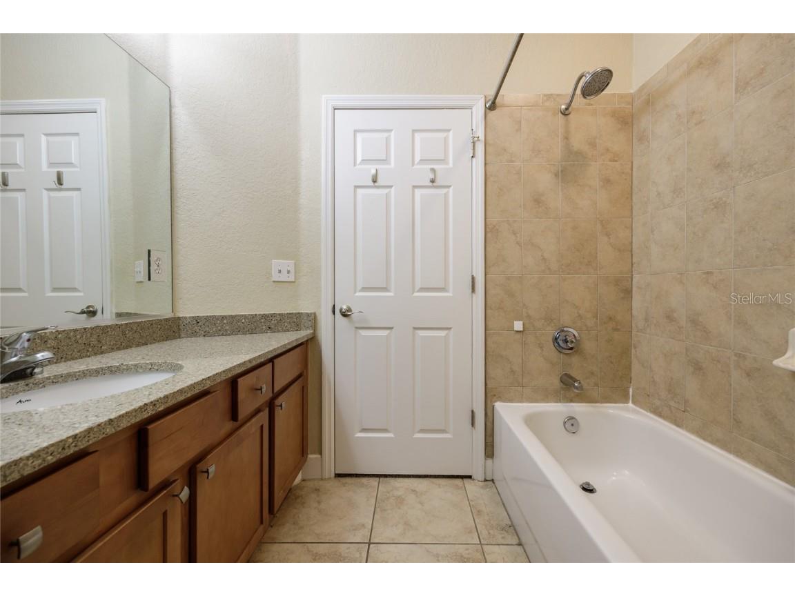 2508 SW 35th Place #Q101 Gainesville FL 32608 GC533861 image25