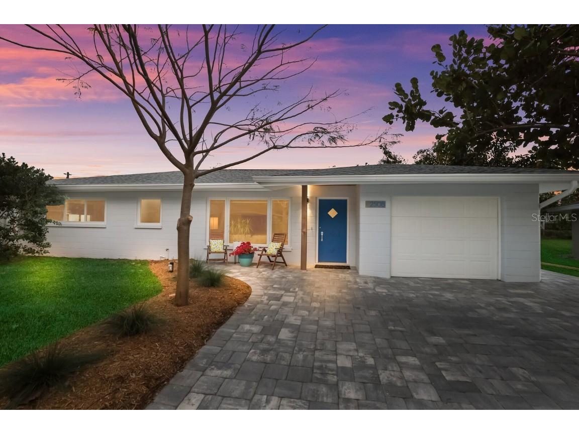 2508 Tulip Street Sarasota FL 34239 A4560411 image1