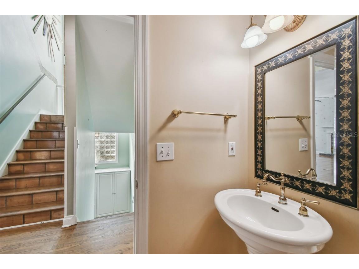 2508 W Shell Point Road Tampa FL 33611 TB8349053 image18