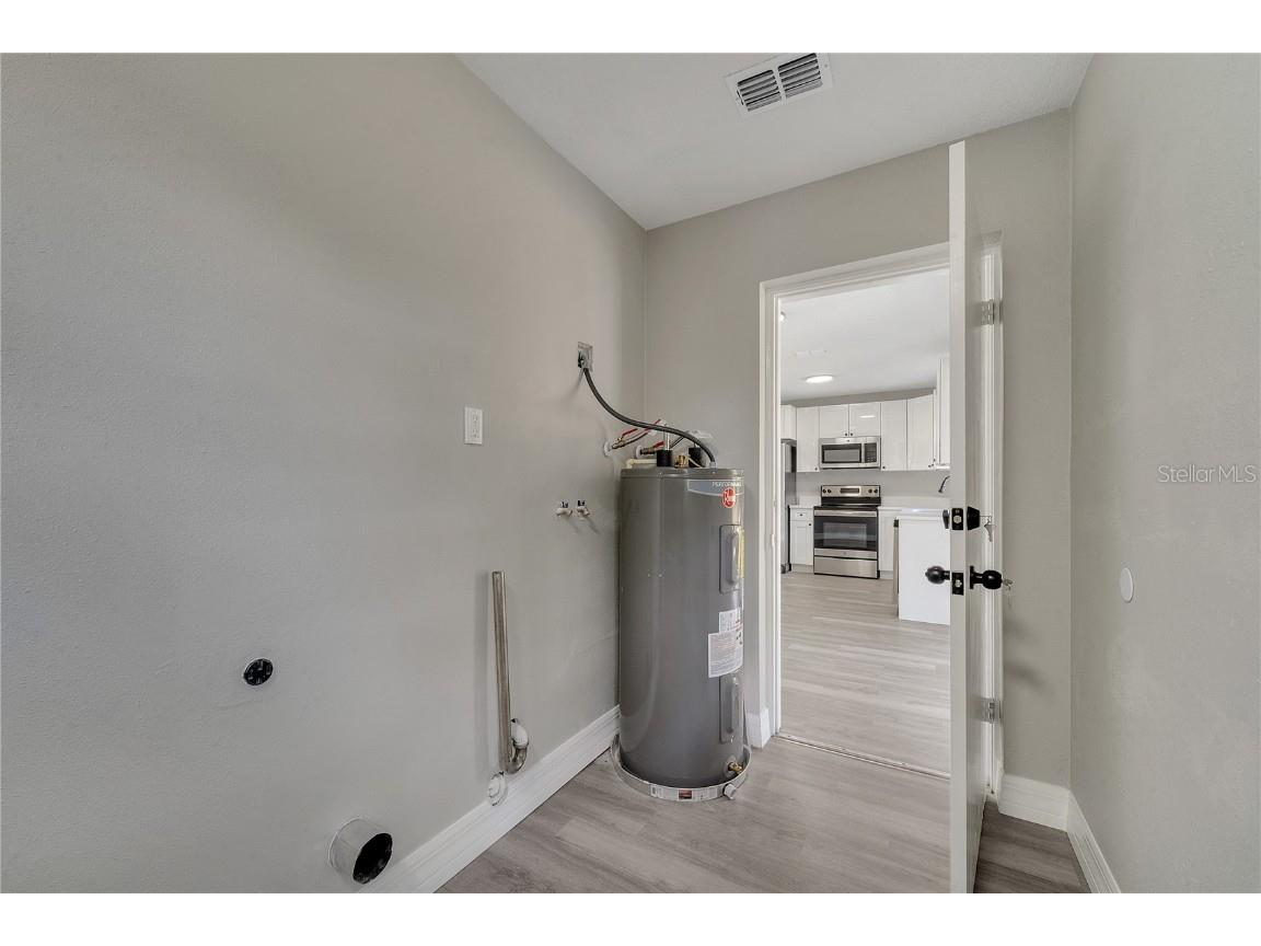 2509 Healy Drive Orlando FL 32818 O6357331 image15