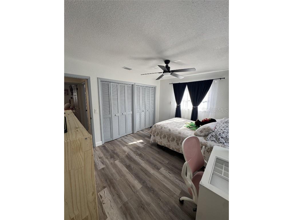 2509 Thornbrook Place Tampa FL 33618 TB8400520 image22