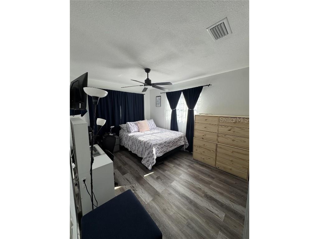 2509 Thornbrook Place Tampa FL 33618 TB8400520 image24