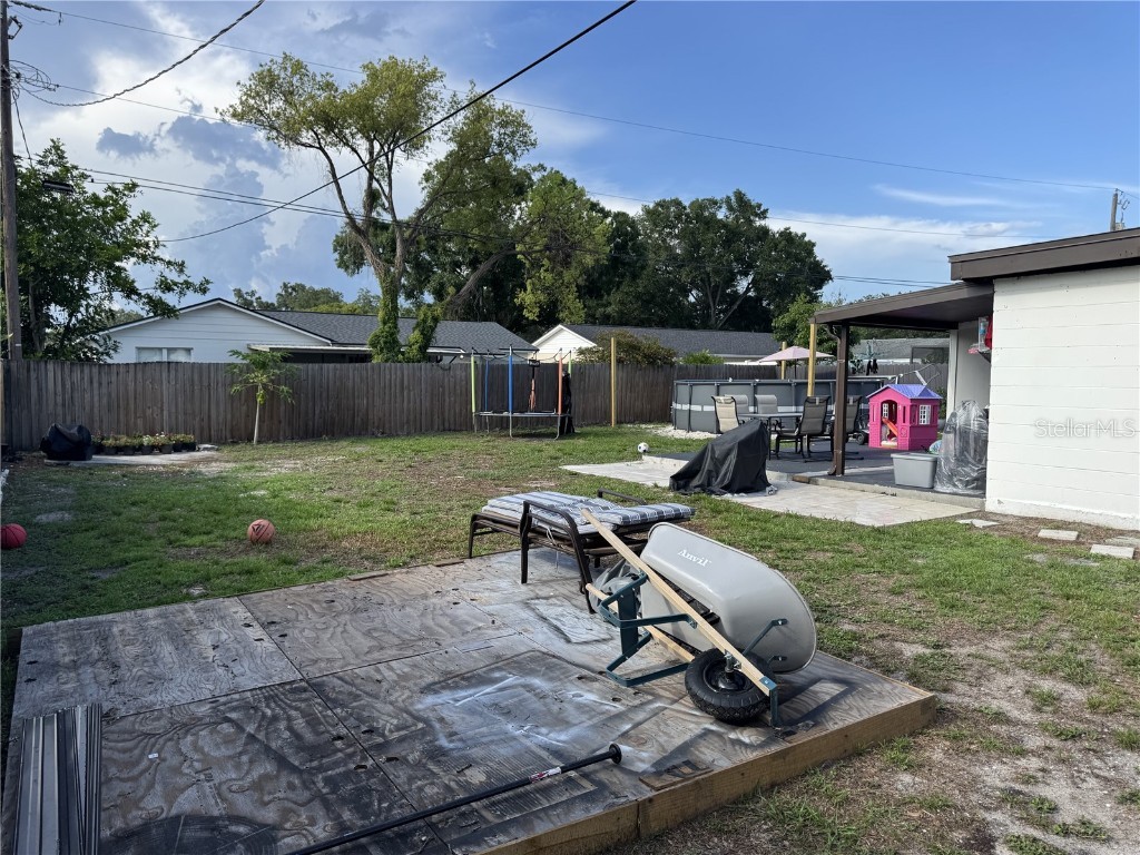 2509 Thornbrook Place Tampa FL 33618 TB8400520 image32