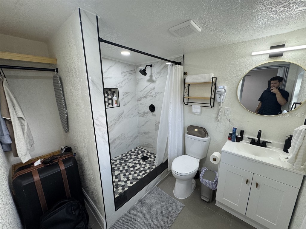 2509 Thornbrook Place Tampa FL 33618 TB8400520 image6