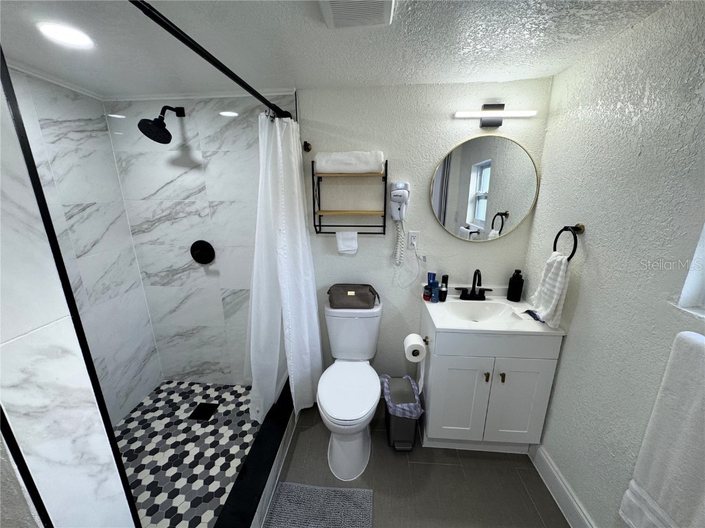 2509 Thornbrook Place Tampa FL 33618 TB8400520 image7