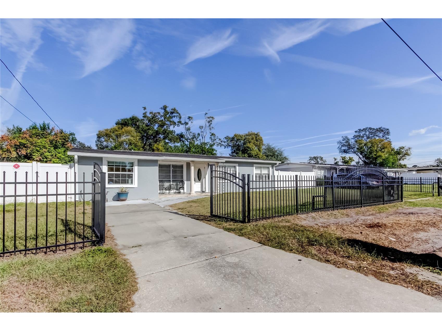 2509 W Hamilton Avenue Tampa FL 33614 TB8459417 image1