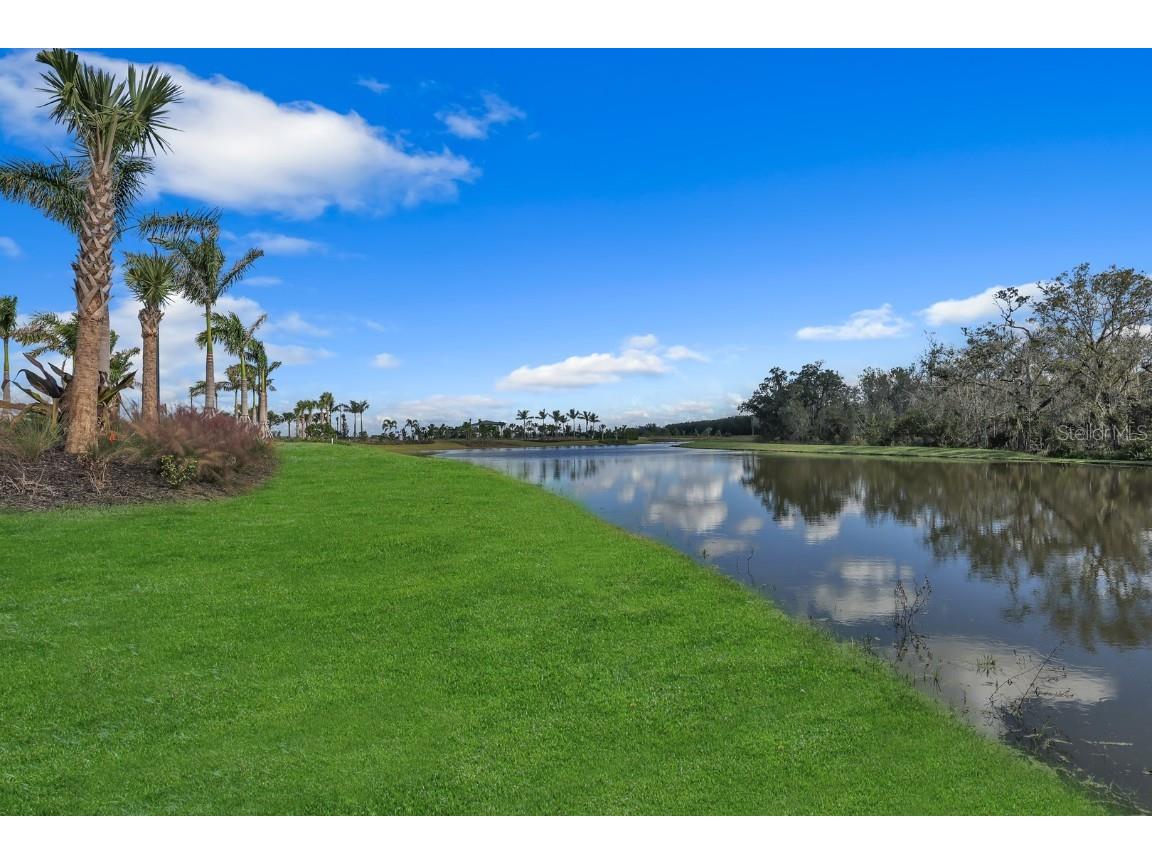 2509 Waterfront Circle Sarasota FL 34240 A4669780 image22