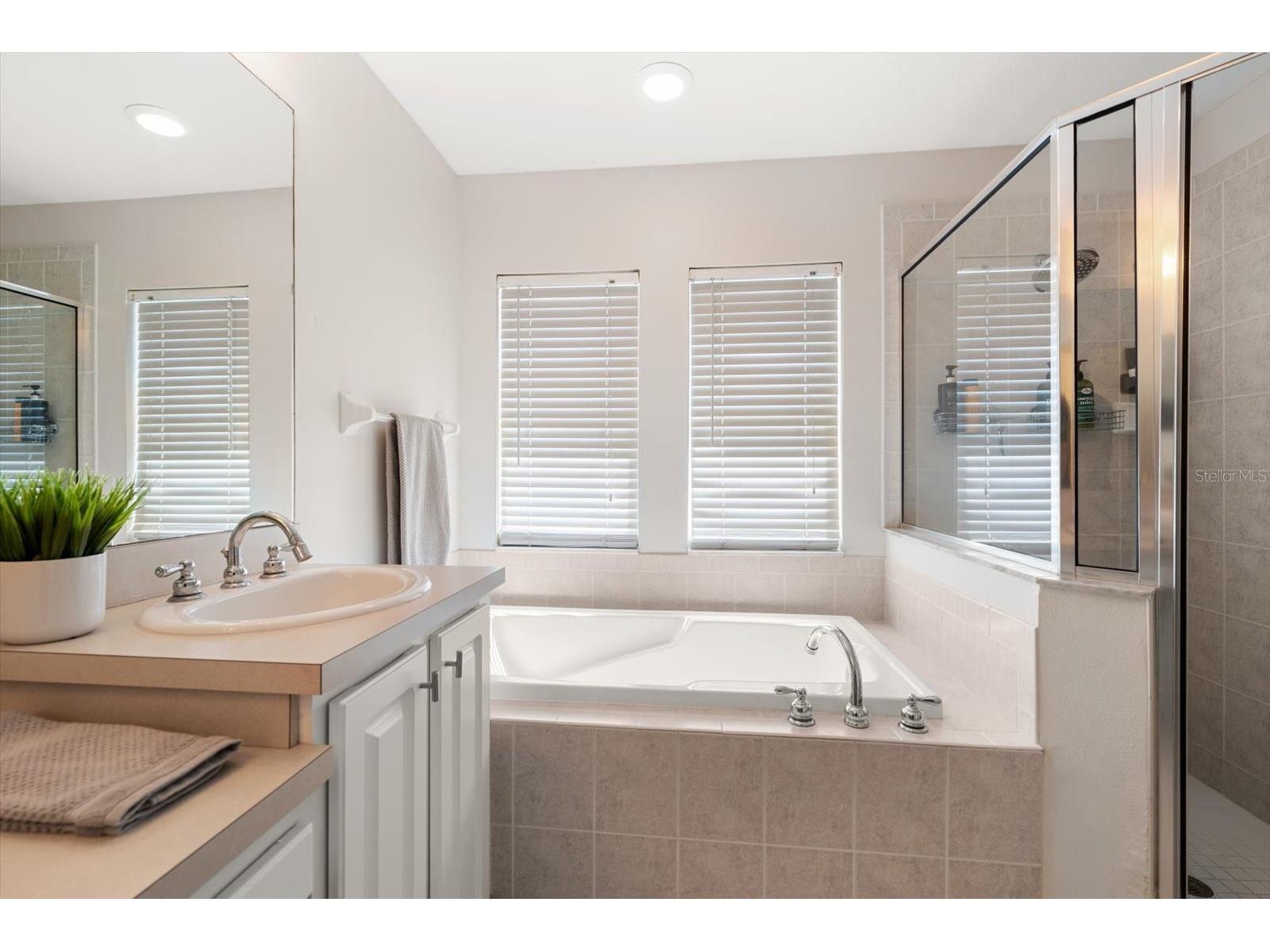 251 1st Avenue SW Largo FL 33770 TB8487953 image29