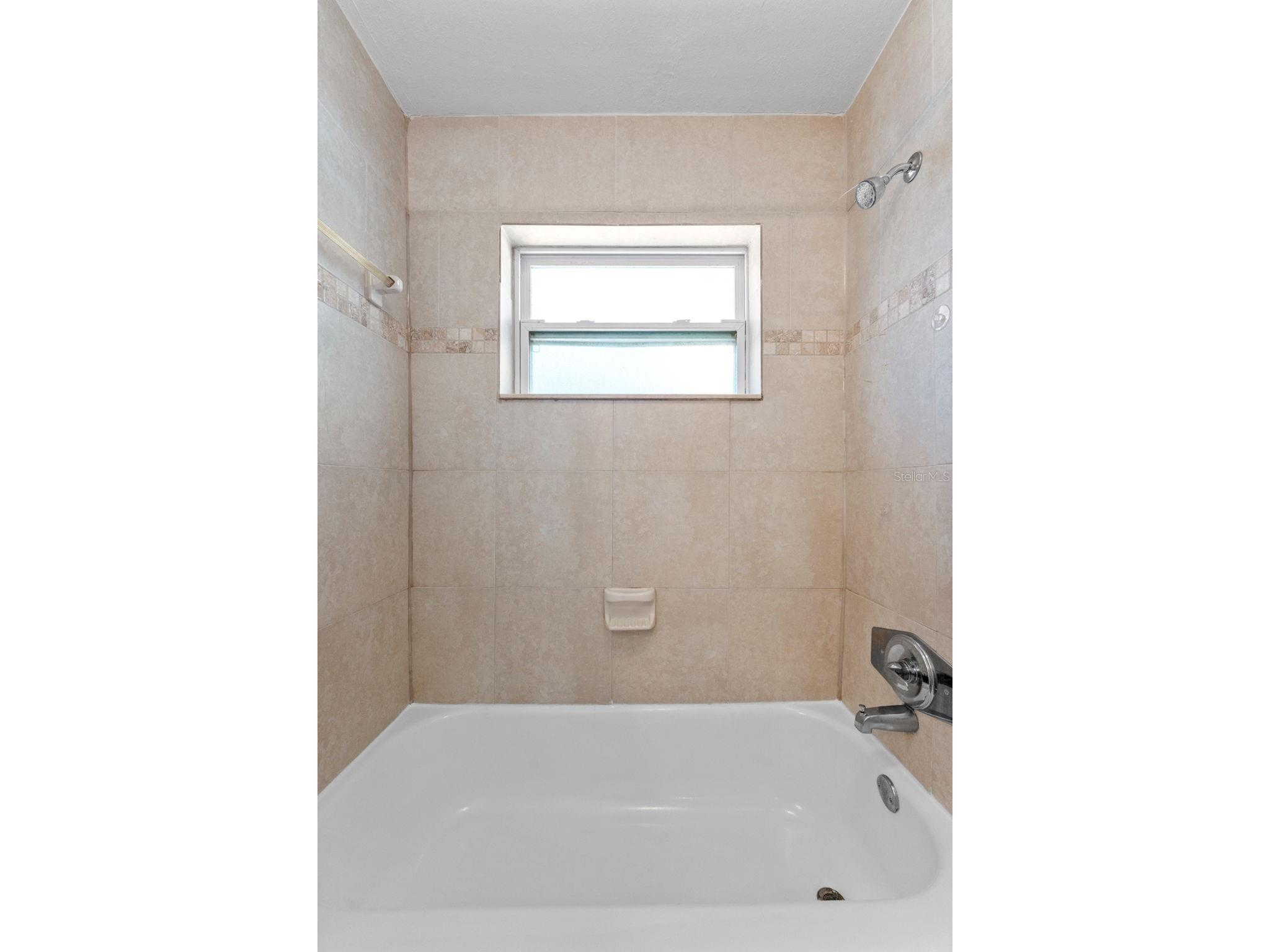 251 Davison Avenue NE Saint Petersburg FL 33703 TB8485244 image27