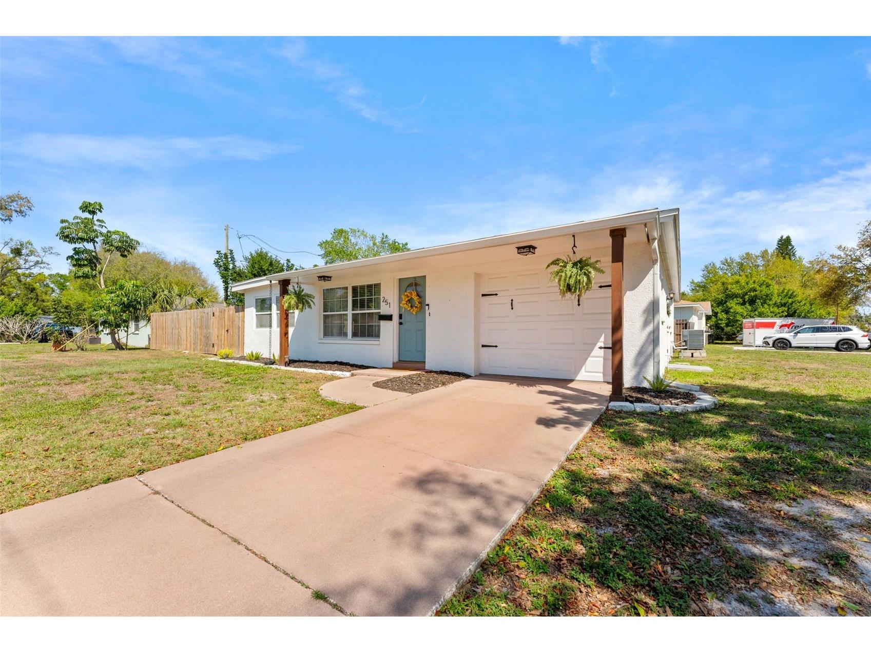 251 Davison Avenue NE Saint Petersburg FL 33703 TB8485244 image3