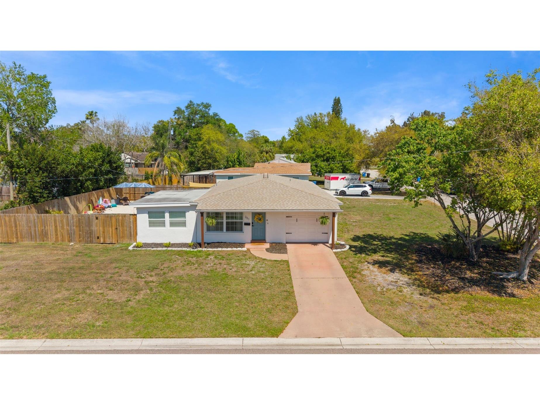 251 Davison Avenue NE Saint Petersburg FL 33703 TB8485244 image45