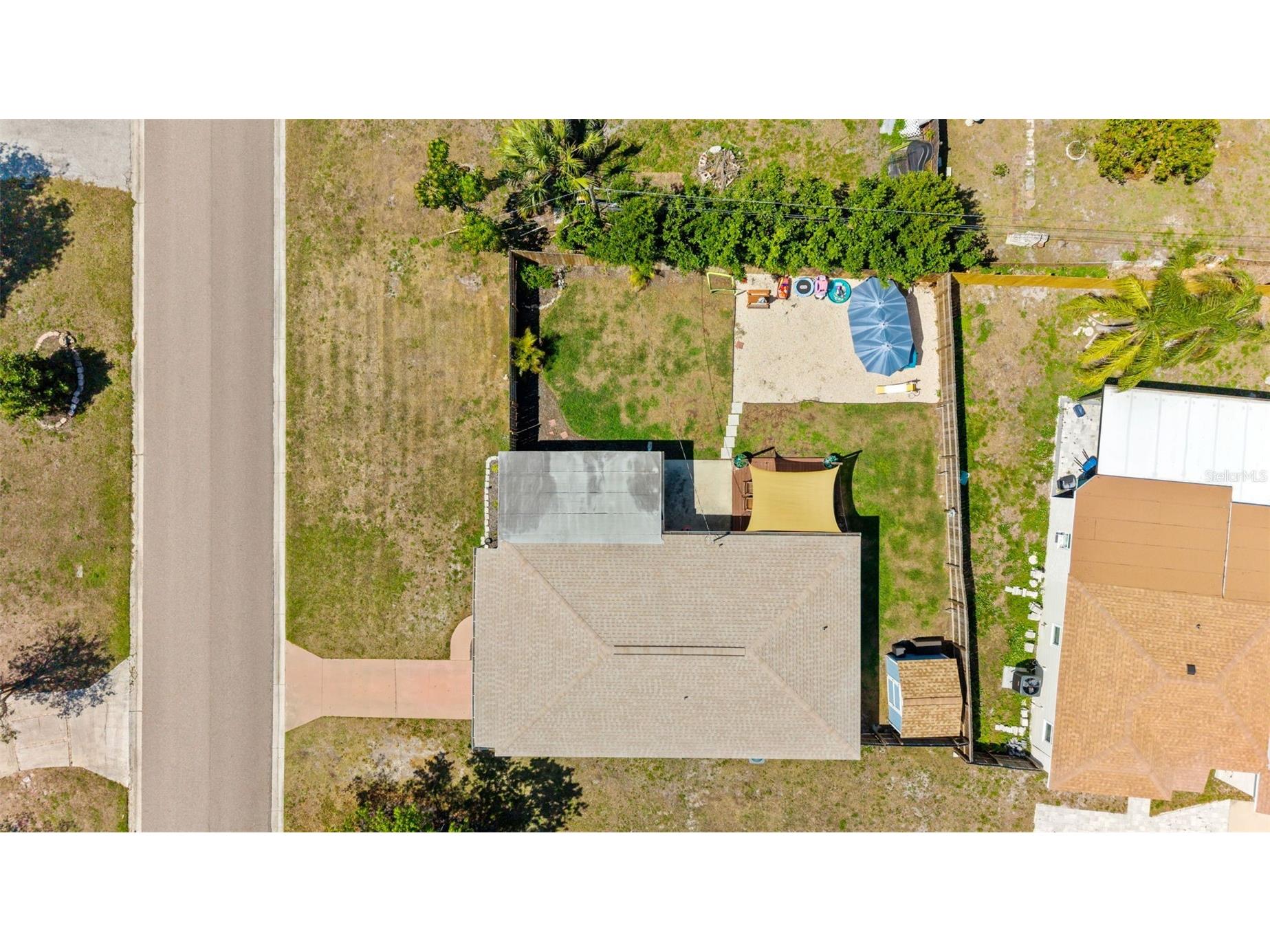 251 Davison Avenue NE Saint Petersburg FL 33703 TB8485244 image50