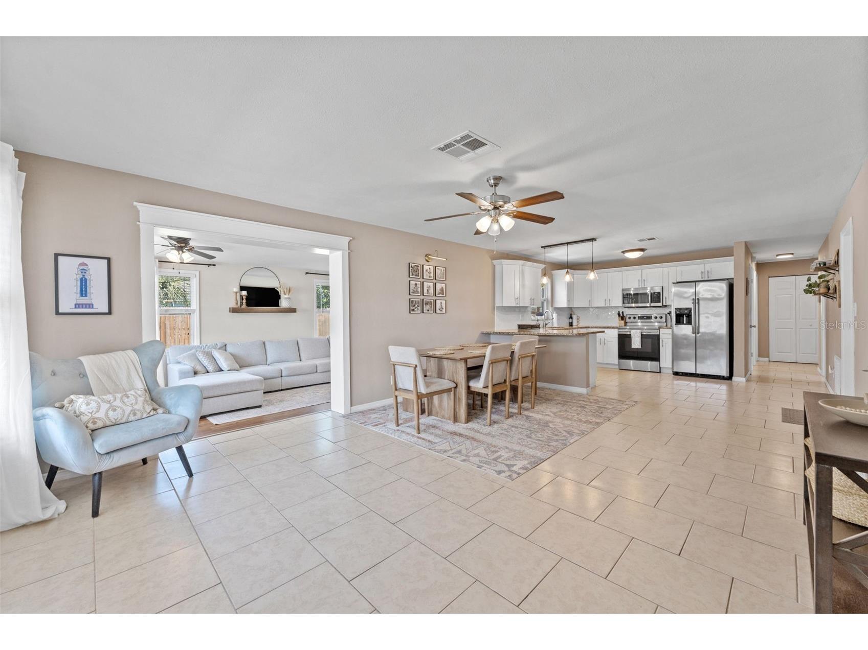 251 Davison Avenue NE Saint Petersburg FL 33703 TB8485244 image7