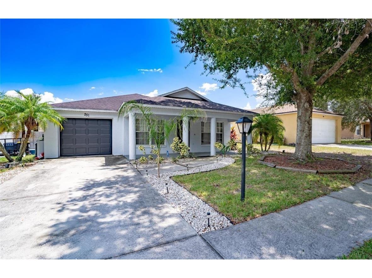 251 Diamond Ridge Boulevard Auburndale FL 33823 P4930717 image1