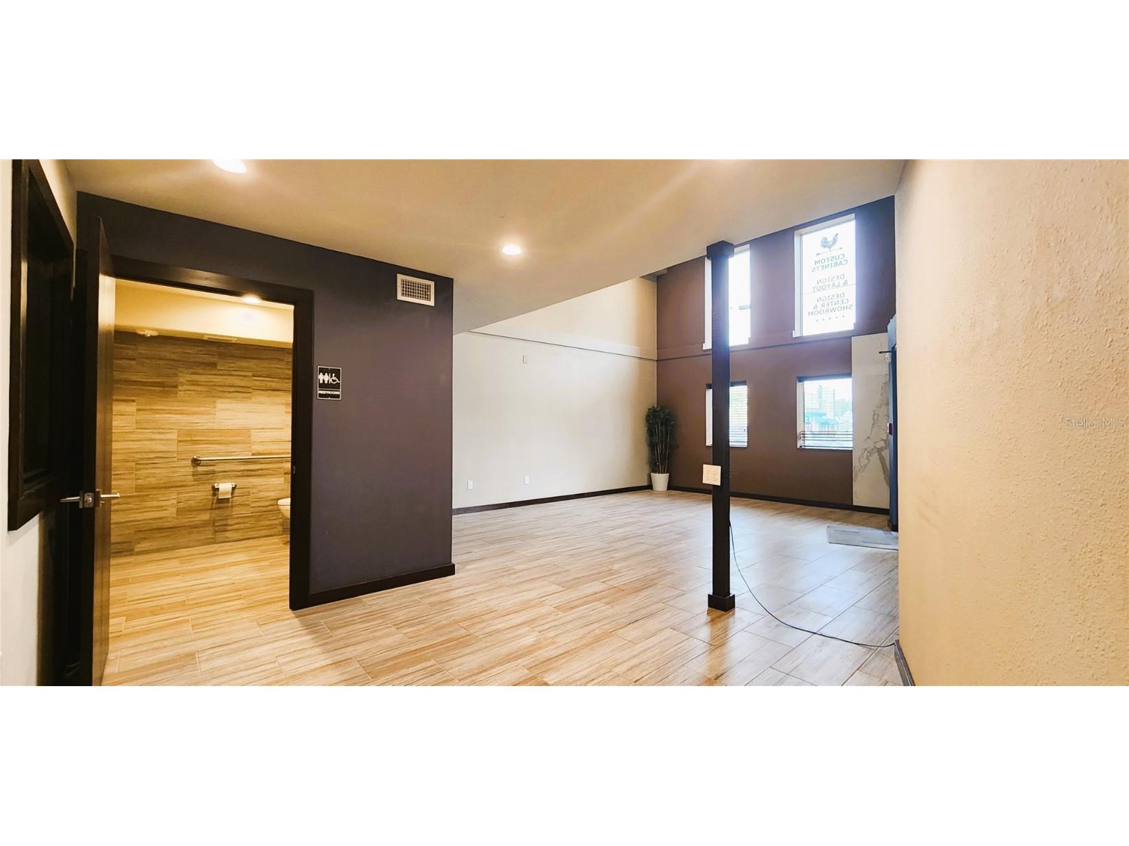 251 E Park Avenue #102 Lake Wales FL 33853 K4902636 image4