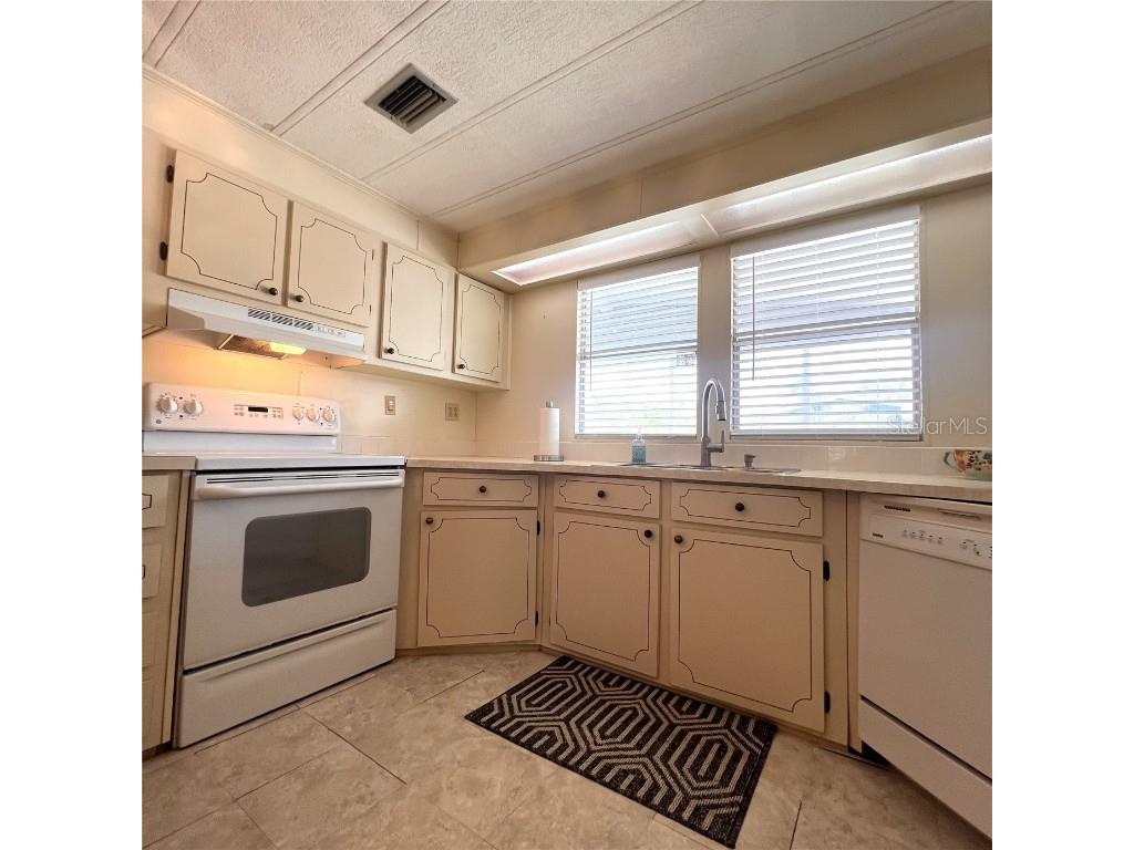 251 Ibis Punta Gorda FL 33950 C7502938 image8