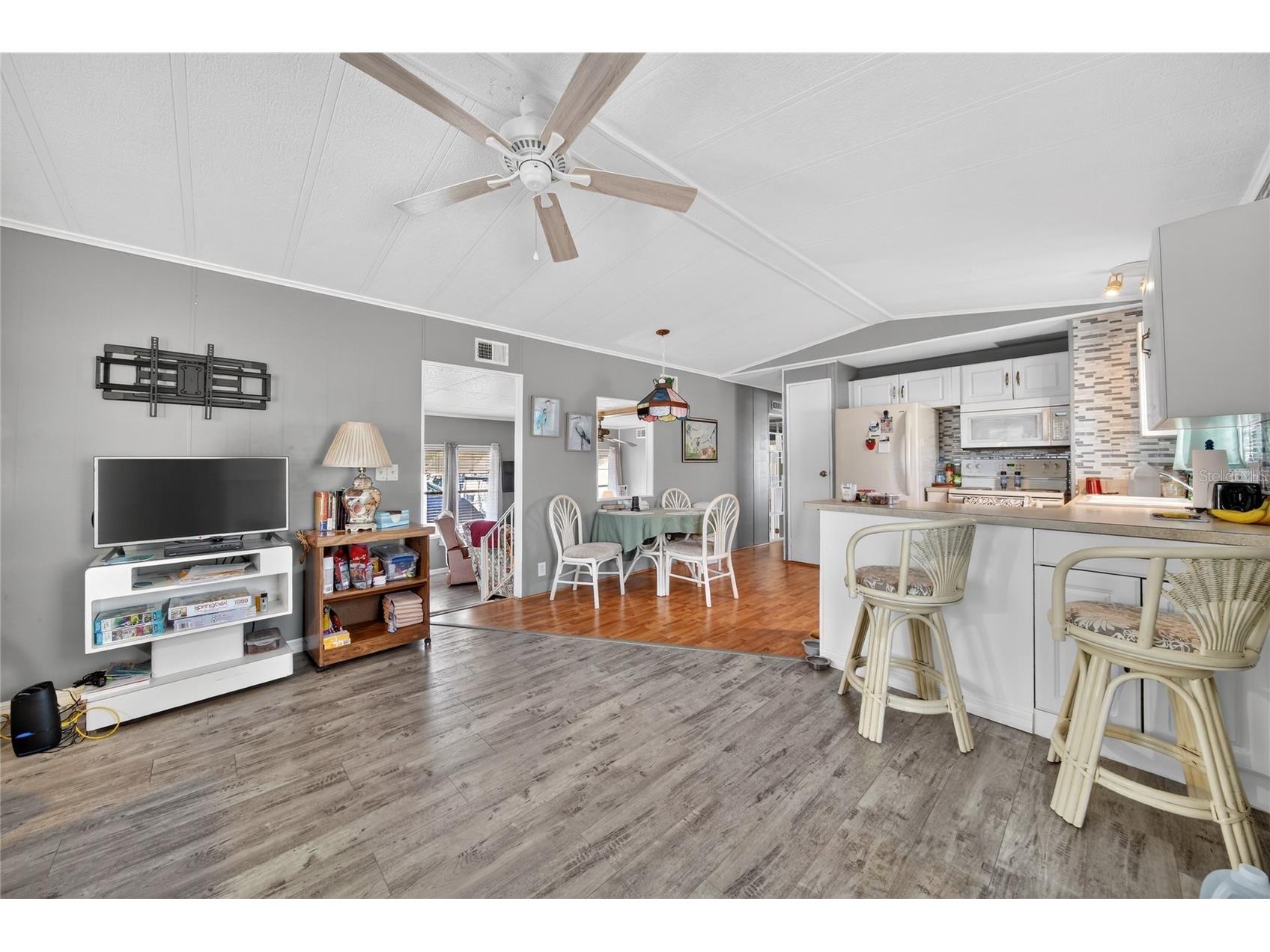 251 Patterson Road #D32 Haines City FL 33844 S5145758 image7