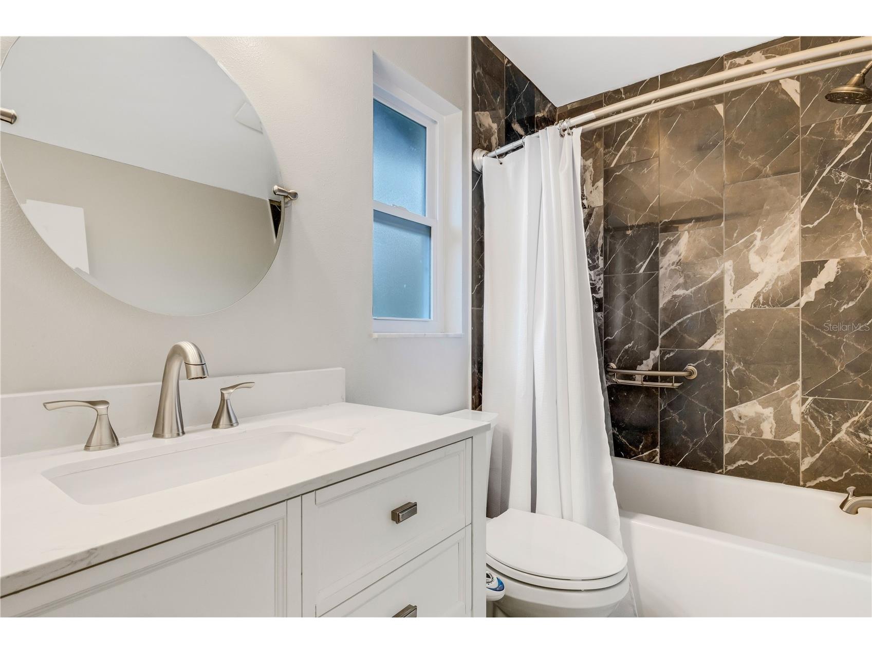 251 Plantation Road Venice FL 34293 A4689374 image17