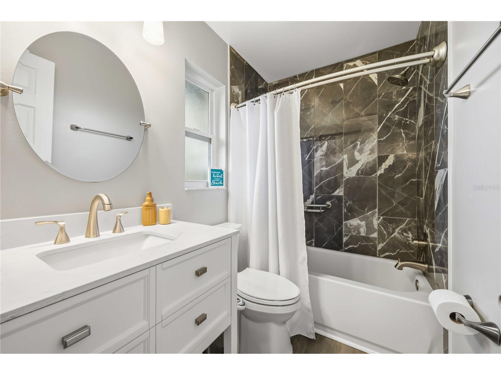 251 Plantation Road Venice FL 34293 A4689374 image33