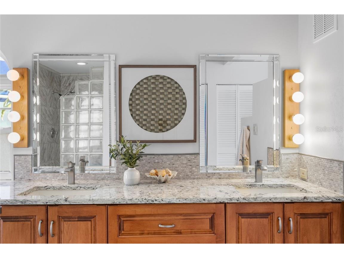 251 S Isle Drive Saint Pete Beach FL 33706 TB8442989 image33