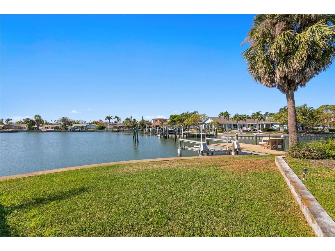 251 S Isle Drive Saint Pete Beach FL 33706 TB8442989 image47