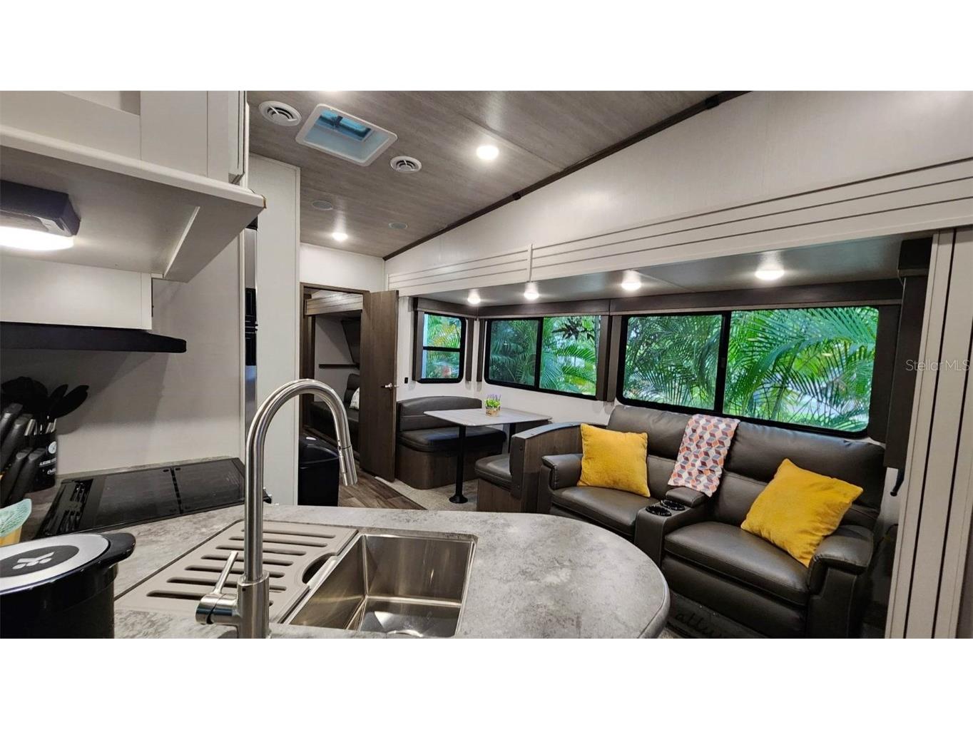 251 Saddle Lane Lake Wales FL 33898 TB8321702 image16